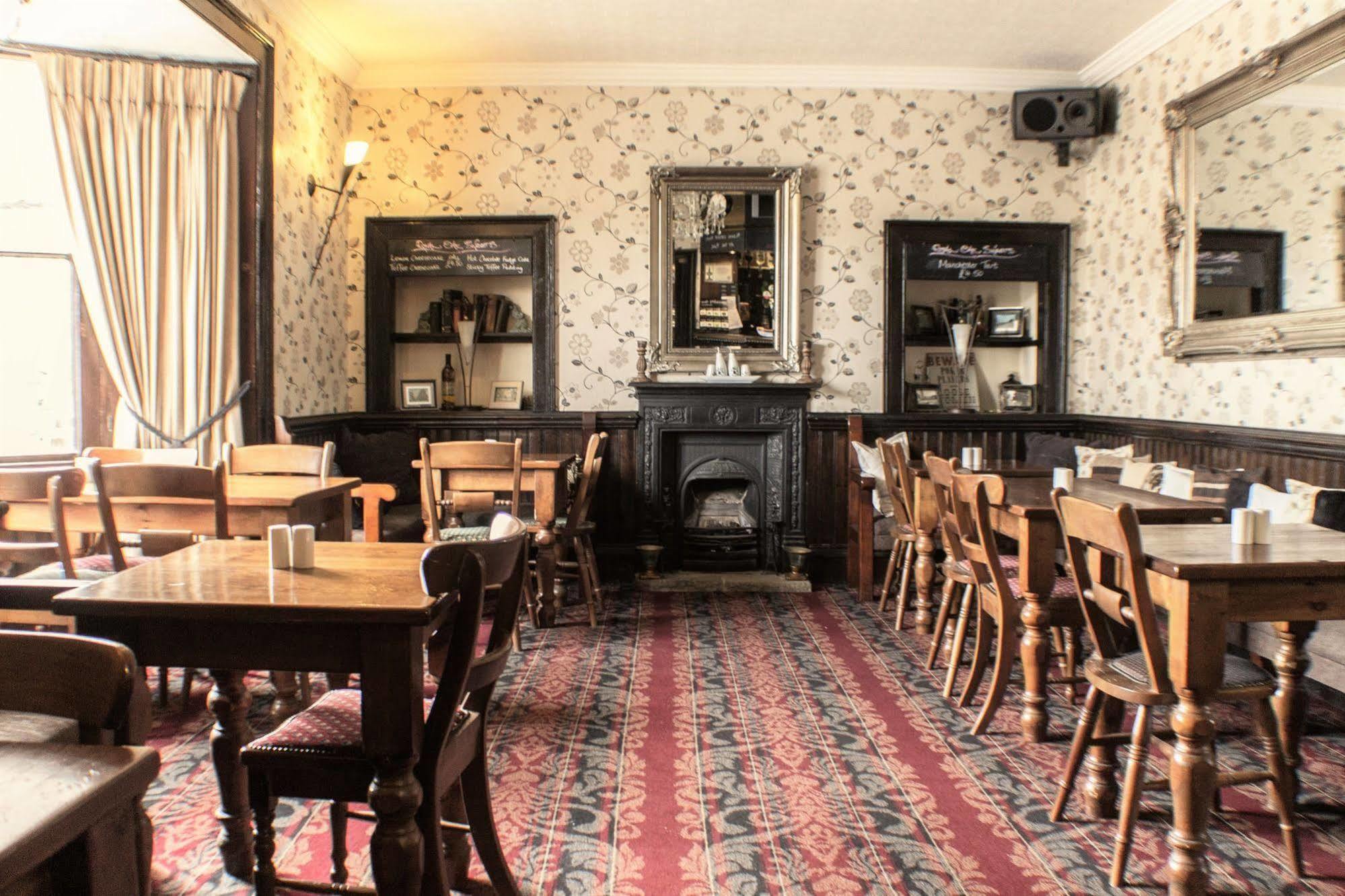 The Royal Oak Hotel Helmsley Extérieur photo